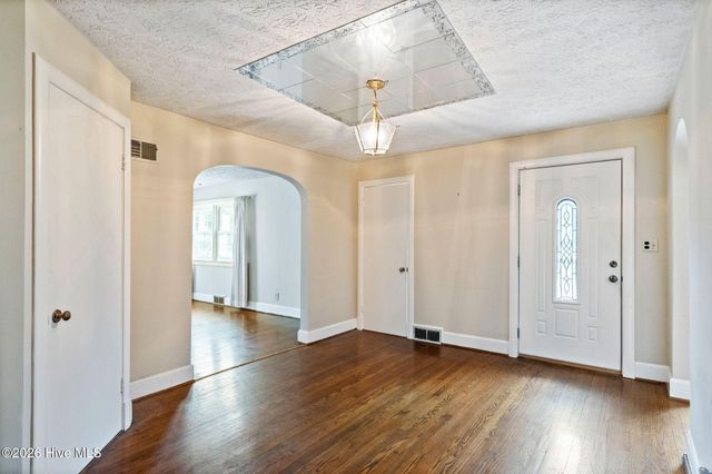 1210 Essex Drive, Wilmington, NC 28403