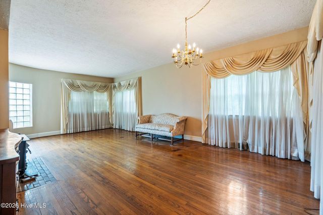 1210 Essex Drive, Wilmington, NC 28403