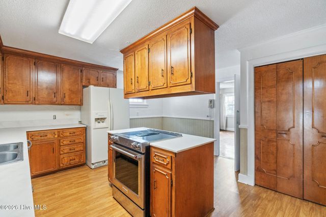 1210 Essex Drive, Wilmington, NC 28403