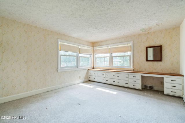 1210 Essex Drive, Wilmington, NC 28403