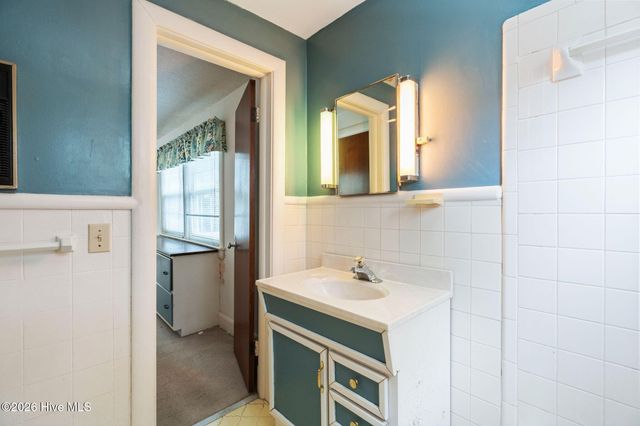 1210 Essex Drive, Wilmington, NC 28403