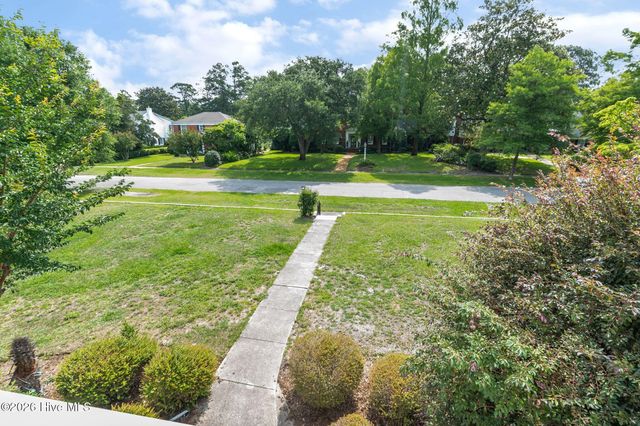 1210 Essex Drive, Wilmington, NC 28403