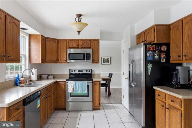 107 DINWIDDIE CT, Stephens City, VA 22655