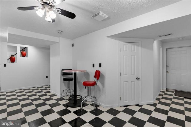 107 DINWIDDIE CT, Stephens City, VA 22655