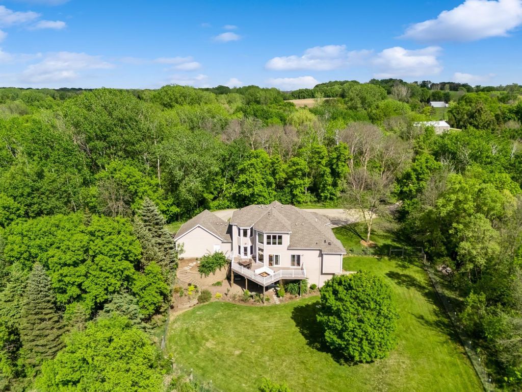 19826 Dakota Avenue, Prior Lake, MN 55372
