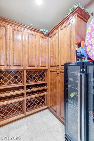 2004 Slow Wind Street, Las Vegas, NV 89134