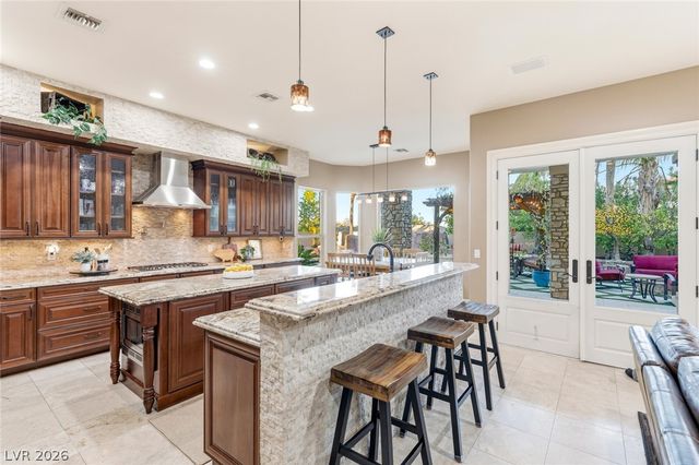 2004 Slow Wind Street, Las Vegas, NV 89134
