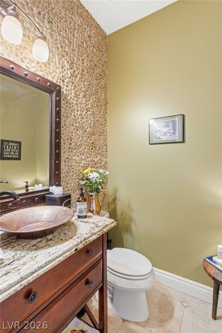 2004 Slow Wind Street, Las Vegas, NV 89134