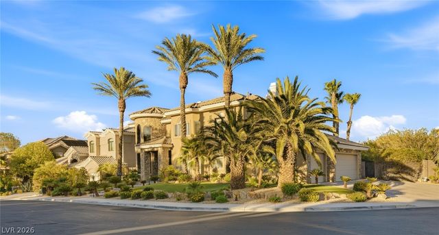 2004 Slow Wind Street, Las Vegas, NV 89134