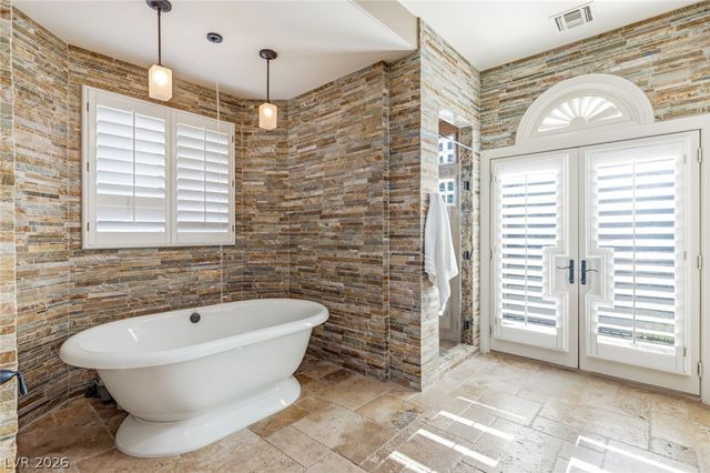 2004 Slow Wind Street, Las Vegas, NV 89134