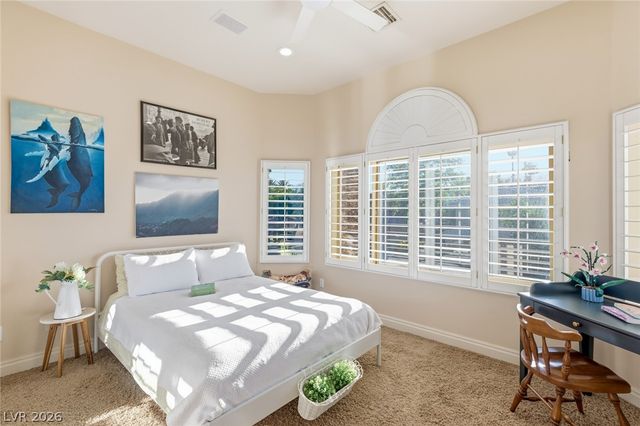 2004 Slow Wind Street, Las Vegas, NV 89134
