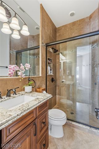 2004 Slow Wind Street, Las Vegas, NV 89134