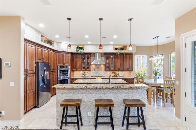 2004 Slow Wind Street, Las Vegas, NV 89134