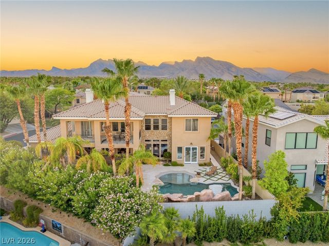 2004 Slow Wind Street, Las Vegas, NV 89134