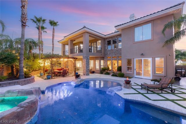 2004 Slow Wind Street, Las Vegas, NV 89134