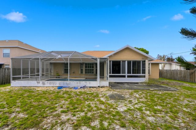 868 SW Duncan Terrace, Port St. Lucie, Port St Lucie, FL 34953