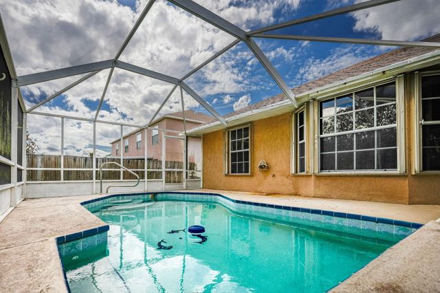 868 SW Duncan Terrace, Port St. Lucie, Port St Lucie, FL 34953