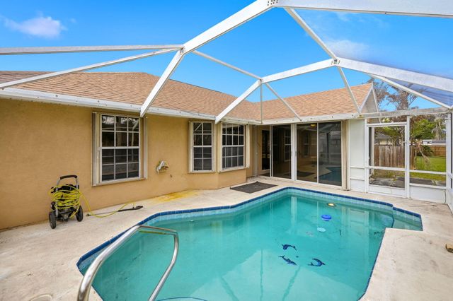 868 SW Duncan Terrace, Port St. Lucie, Port St Lucie, FL 34953