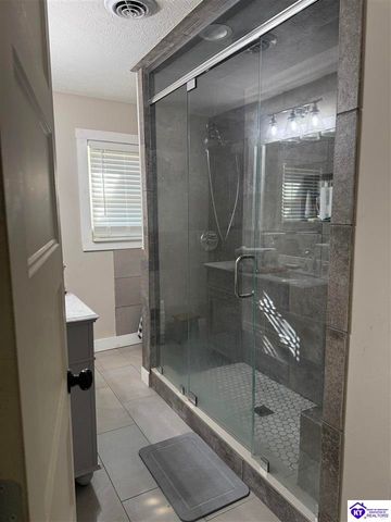 100 Cave Mill Court, Leitchfield, KY 42754