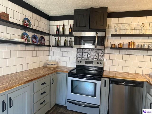 100 Cave Mill Court, Leitchfield, KY 42754