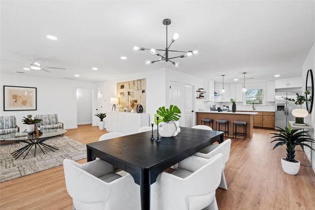 5023 Redstart Street, Houston, TX 77035