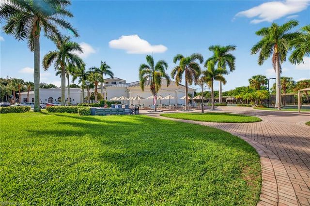 1033 Egrets Walk CIR 103, Naples, FL 34108