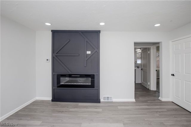 1291 Roslyn Avenue, Akron, OH 44320