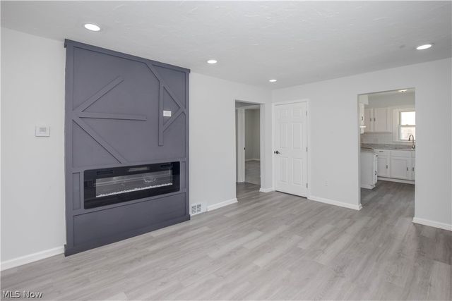 1291 Roslyn Avenue, Akron, OH 44320