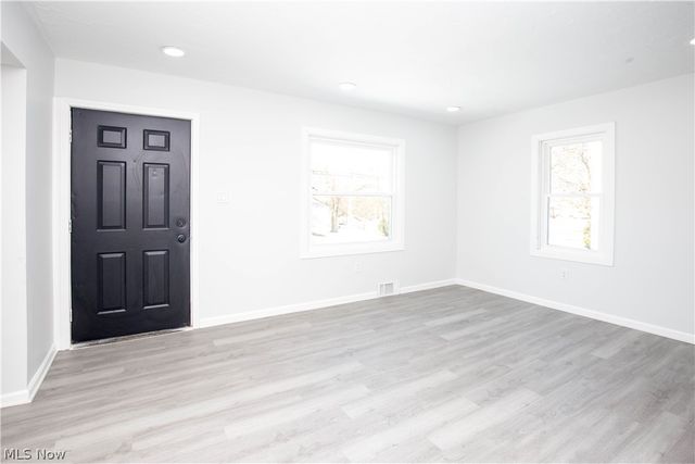 1291 Roslyn Avenue, Akron, OH 44320