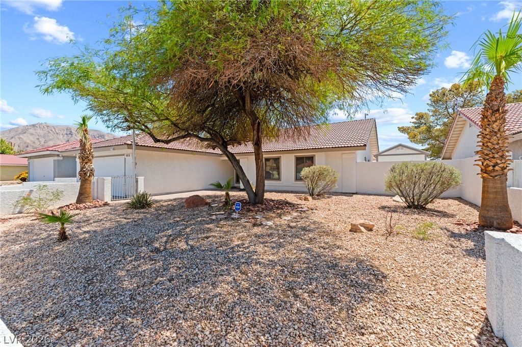 5981 Corpus Christi Court, Las Vegas, NV 89156 — photo 2