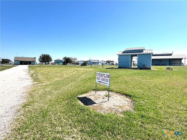 423 Calumet, Palacios, TX 77465