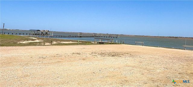 423 Calumet, Palacios, TX 77465