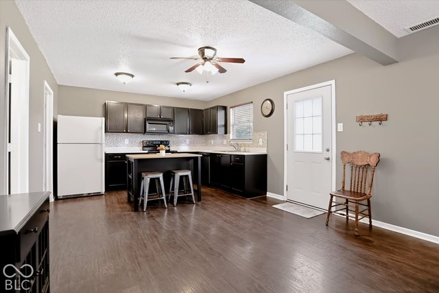 6626 Sonesta Drive, Indianapolis, IN 46217
