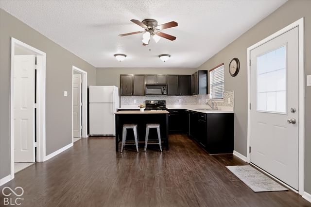 6626 Sonesta Drive, Indianapolis, IN 46217
