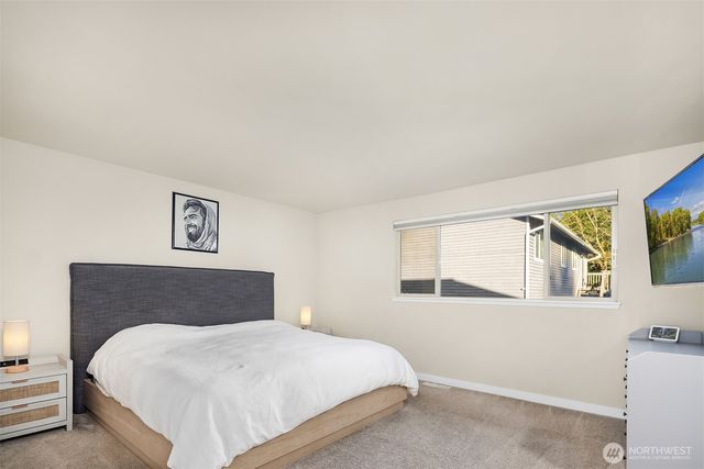 17204 109th Place SE, Renton, WA 98055