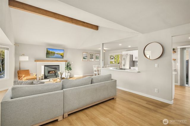 17204 109th Place SE, Renton, WA 98055