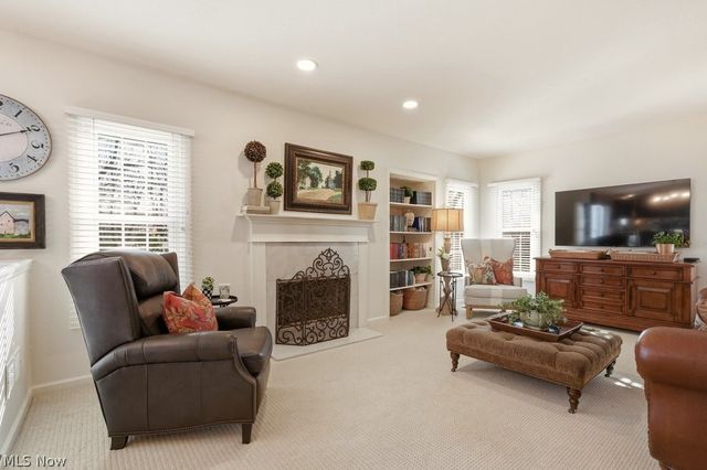 9943 Brookhill Circle, Twinsburg, OH 44087