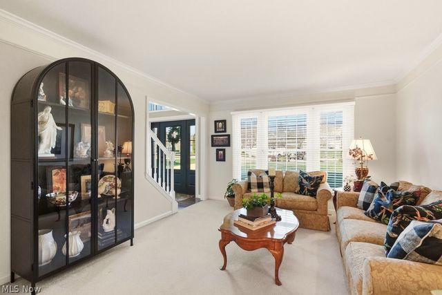 9943 Brookhill Circle, Twinsburg, OH 44087