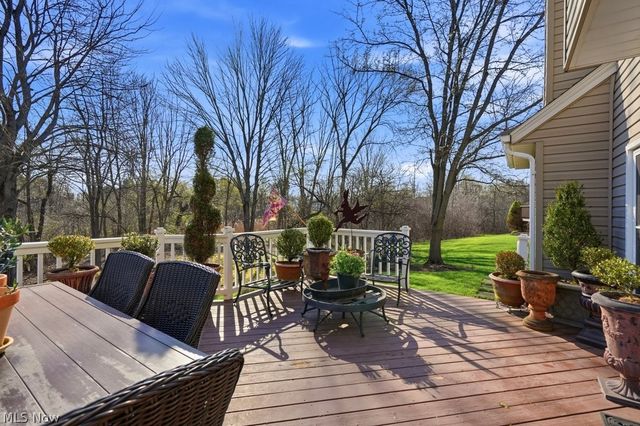 9943 Brookhill Circle, Twinsburg, OH 44087