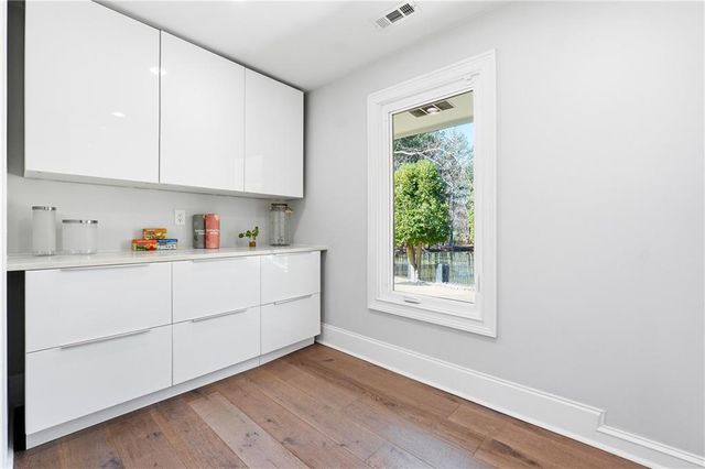 6179 Windsong Way, Smoke Rise, GA 30087