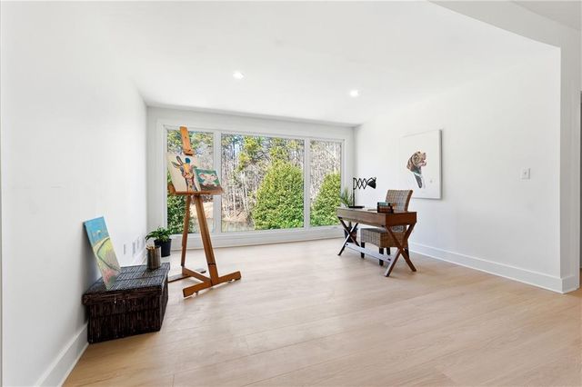 6179 Windsong Way, Smoke Rise, GA 30087