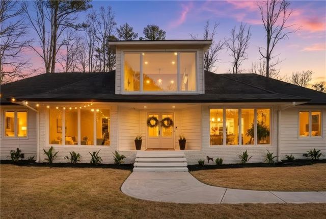 6179 Windsong Way, Smoke Rise, GA 30087