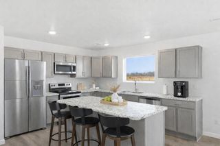 1702 N Boxwood Drive, Brookline, MO 65619