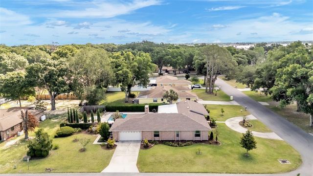 906 CRESTVIEW DRIVE, Auburndale, FL 33823