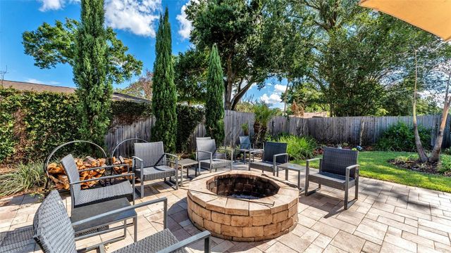 906 CRESTVIEW DRIVE, Auburndale, FL 33823