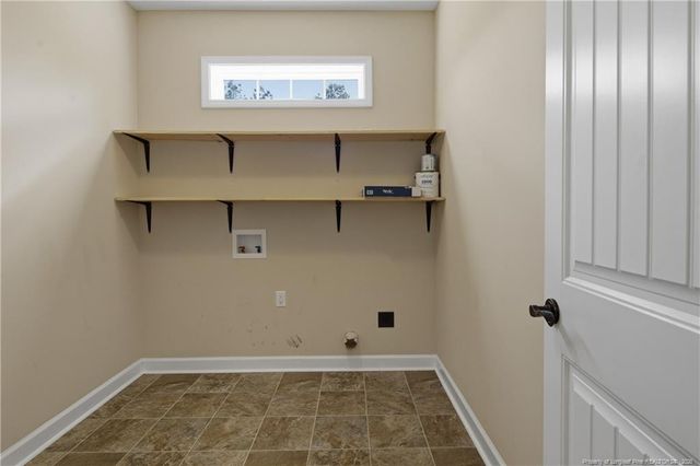 103 Crossbridge Lane, Autryville, NC 28318