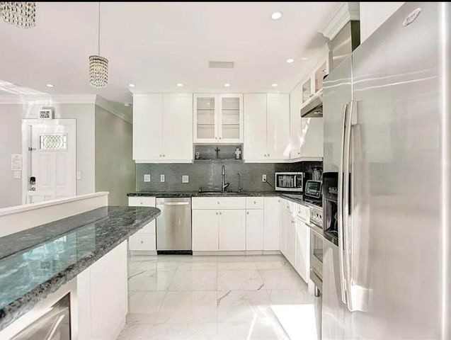 1760 Bel Air Avenue, Lauderdale-By-The-Sea, Lauderdale By The Sea, FL 33062