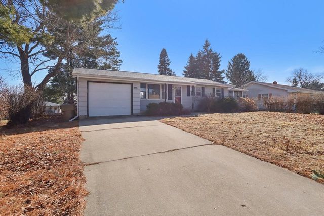 1105 Sequoia Trail, Madison, WI 53713