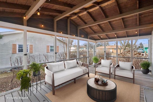 1105 Sequoia Trail, Madison, WI 53713