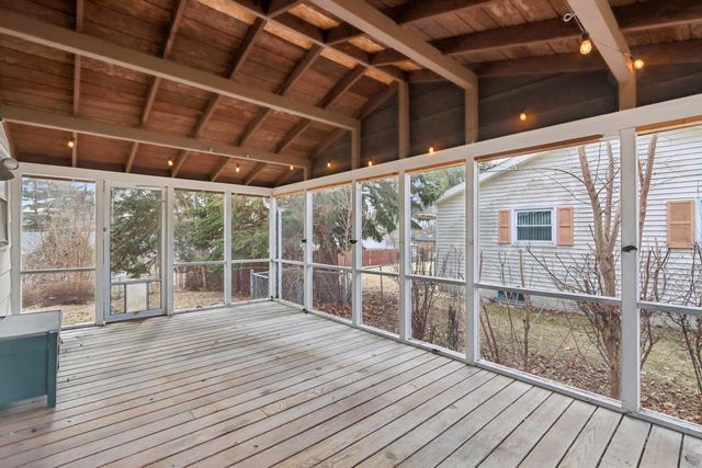 1105 Sequoia Trail, Madison, WI 53713